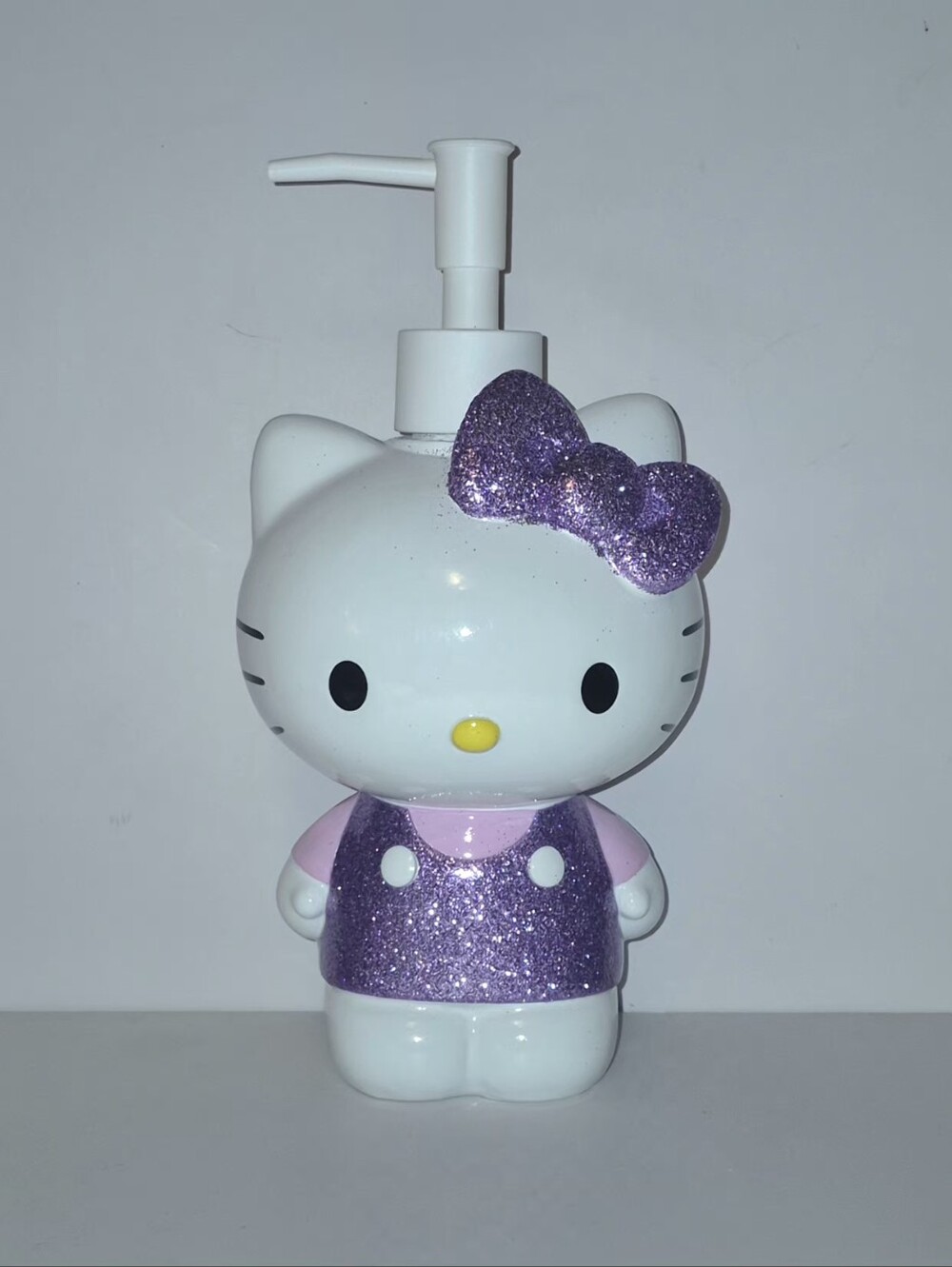 Hello Kitty White & Purple Glitter Lotion/Soap Dispenser